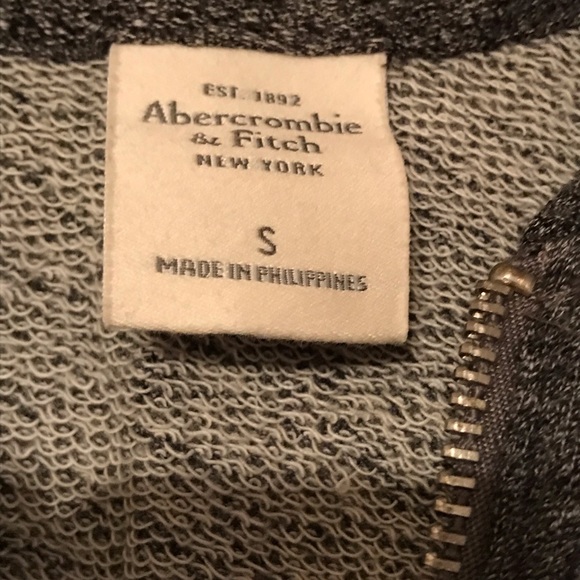 New A&F fleece bomber jacket - Picture 5 of 5